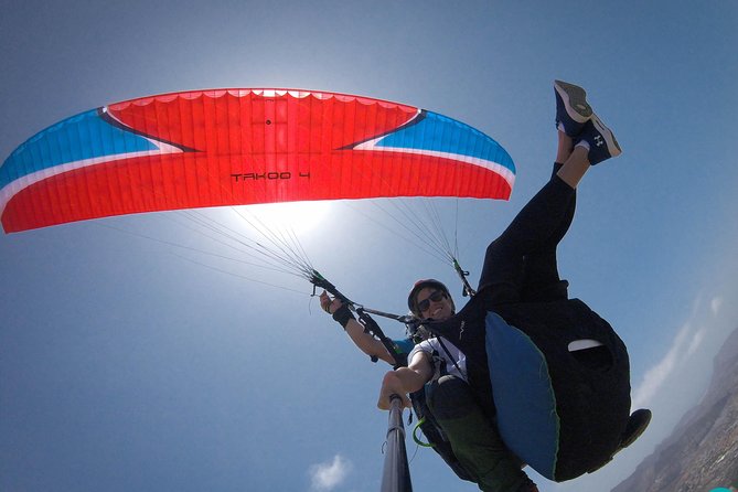 Acro Paragliding Adventure in Costa Adeje with FREE Pickup !! - Inside the Acro Flight: Wingovers, Spirals, and G-Forces