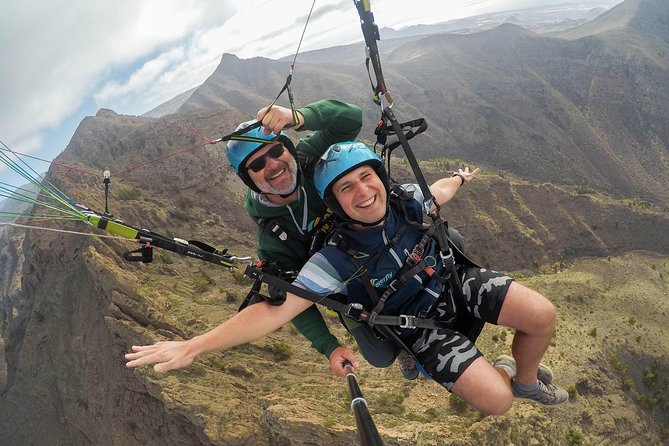 Acro Paragliding Adventure in Costa Adeje with FREE Pickup !! - Timing and What “About 2 Hours” Really Means