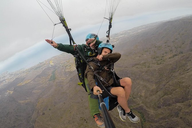 Acro Paragliding Adventure in Costa Adeje with FREE Pickup !! - Who This Tour Suits Best, and Who Might Want a Different Plan