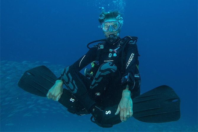 ADVANCED OPEN WATER CERTIFICATION - Improve your scuba diving skills up to 30m ! - Price and value: what you pay for at about $596.12 per person