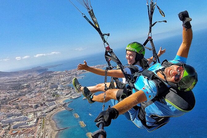 BRONZE tandem paragliding flight in South Tenerife, free pick up - From Your Hotel Area to the Takeoff Hillside