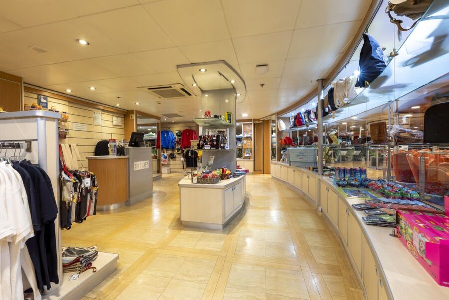 Canary Islands: Ferry Ticket Tenerife/La Gomera - Meeting at the Fred. Olsen Office, and Why It Matters