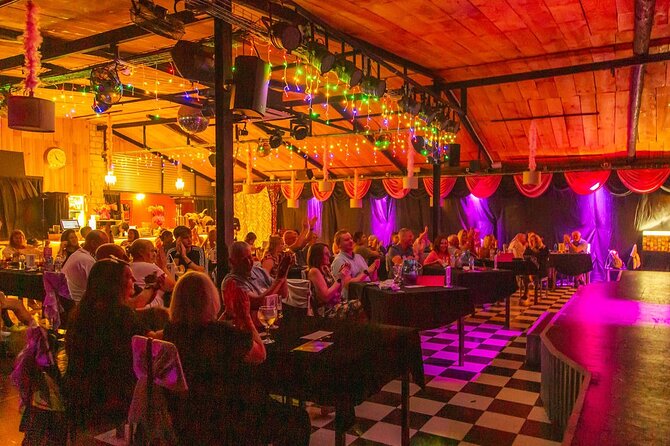 Comedy Drag Show Music Hall Tavern with Dinner - Getting there without stress: pickup zones and timing