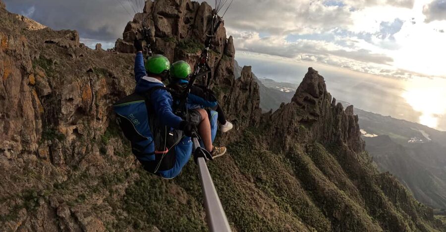 Costa Adaje: Paragliding from 1100m - Incredible landscape! - Key Points at a Glance