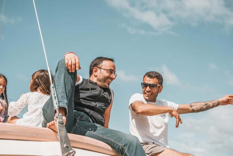 Costa Adeje: Catamaran Tour, Snorkelling, Snacks & Drinks - Snorkelling Without the Hassle: Gear, Solarium, and How to Get the Most