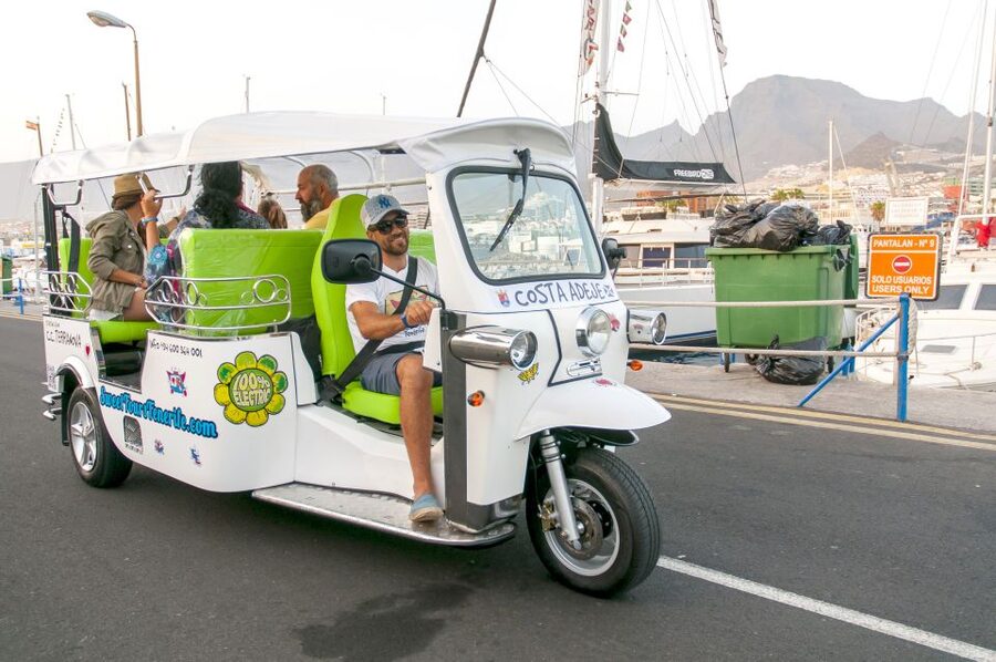 Costa Adeje: Double Tuk Tuk Tour - From Hotel Best Jacaranda out to Torviscas and Puerto Colón