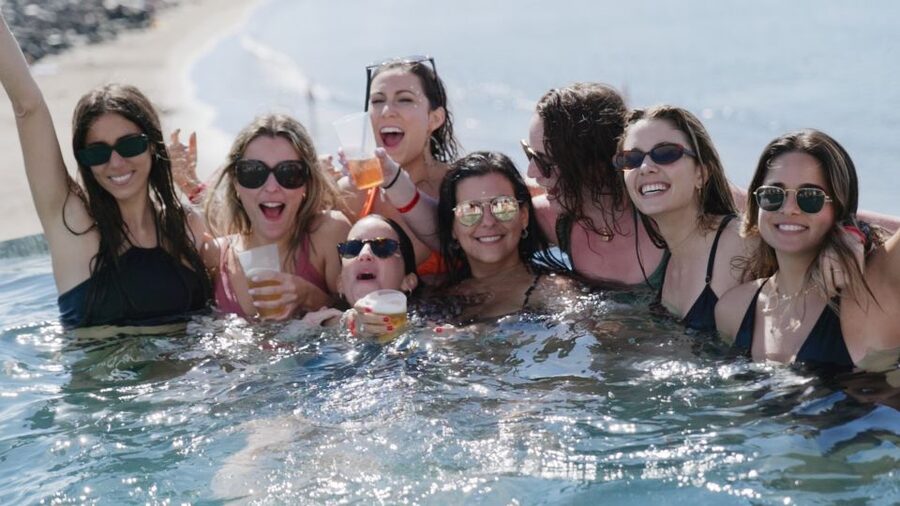 Costa Adeje: Tenerife Monkey Beach Club Utopia Pool Party - Your 6 hour plan: how the afternoon usually plays out