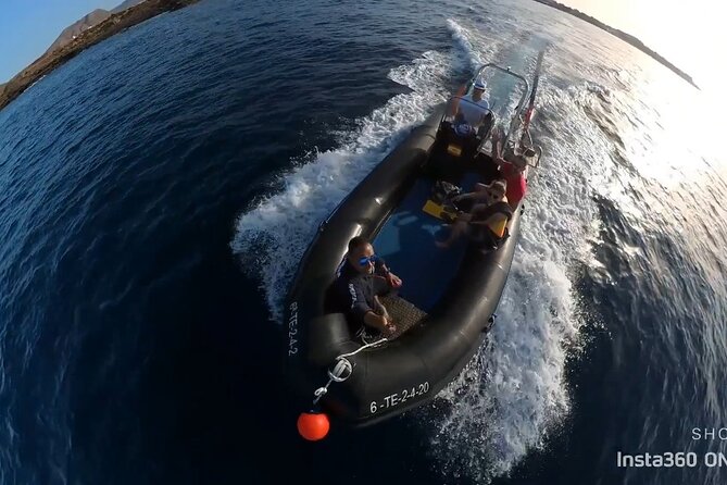 Discover Scuba Diving, free pictures included - From Los Abrigos area to the meeting point, with easy transport