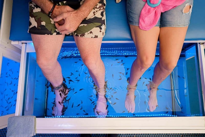 Fish Spa Experience - Finding Happy Feet Spa Tenerife at Centro Comercial Litoral Fañabé, Local 19