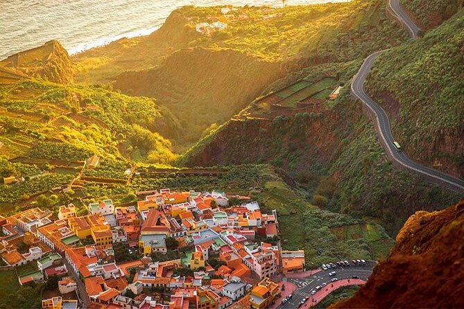 Full Day Guided Tour to La Gomera from Tenerife - Getting there smoothly: pickup confirmations and passport readiness