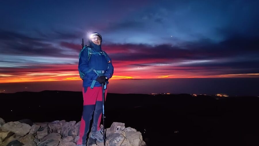 Hiking Summit of Teide by night for a sunrise and a Shadow - Stops that actually matter: guided hiking, tea breaks, and photo timing