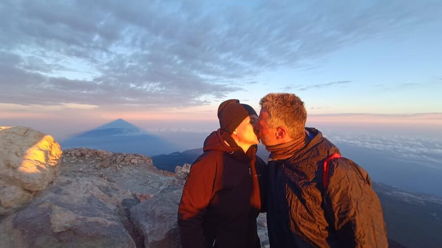 Hiking Summit of Teide by night for a sunrise and a Shadow - Cable car down vs. hiking out when wind changes the mood