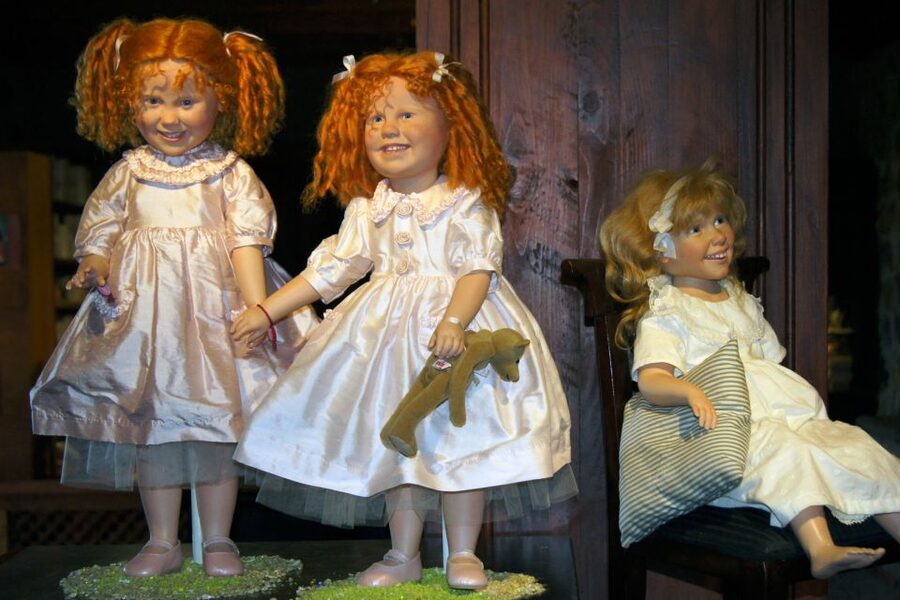 Icod de los Vinos: ARTlandya Doll World Entry Ticket & Tour - Inside the Stone House: How Porcelain Dolls Tell Their Own Story