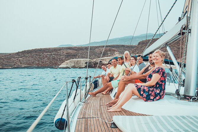Lady Sunshine Private, from 3 to 8 hours - Stop on the shorter route: an iconic southern bay plus Teide from the water