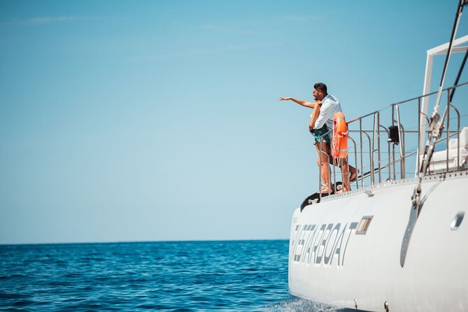 Luxury Catamaran Cruise with Brunch and Unlimited Drinks - Meeting Point and Pickup: Easy, but Be on Time