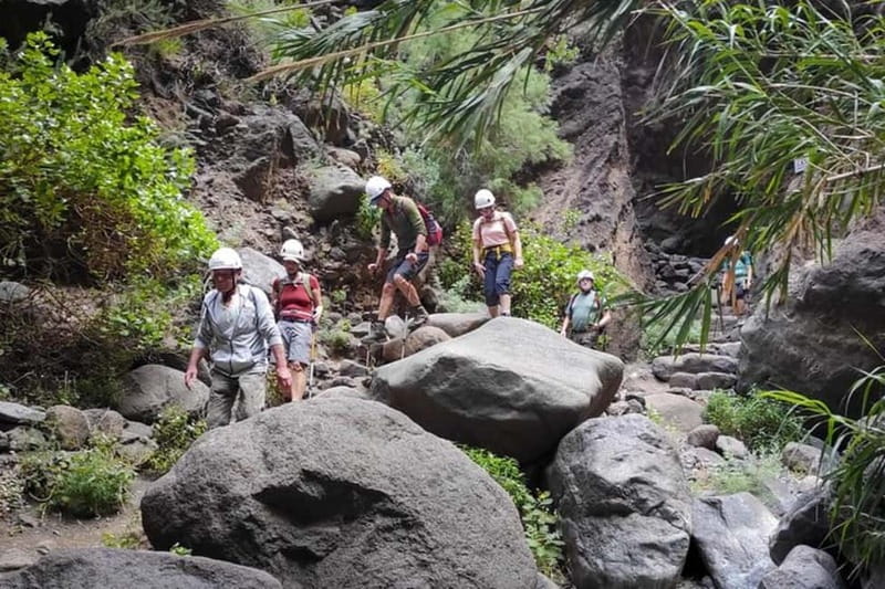 MASCA GORGE Trail: Guided Hike - Getting back to your schedule: buses can be the tricky part