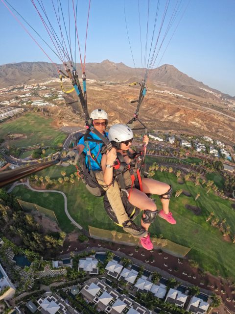 Paragliding flight with a Spanish Champion 2021/2022. - FAQ