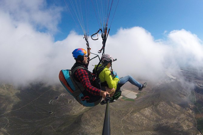 Premium Paragliding in Tenerife : Photos, videos and pickup included - Pickup timing and meeting point, what to expect before takeoff