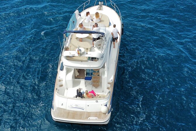 Private Luxury Motor Boat 2, 3 and 4 Hour Charters - Food and Drinks Included: The Part That Feels Like a Treat