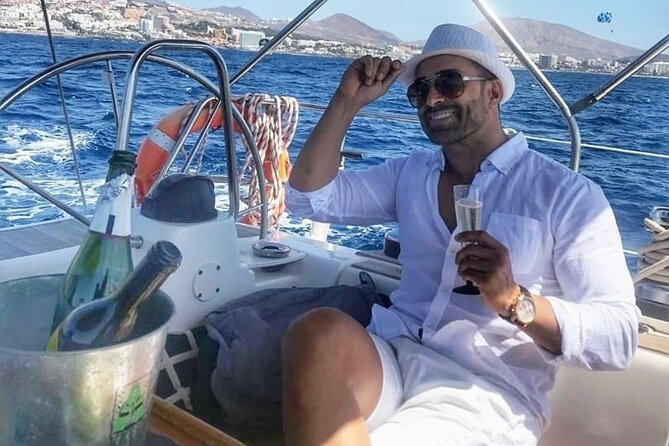 PRIVATE YACHT CHARTER VOYAGE, Food & Drinks included! - Who this charter suits best in Tenerife
