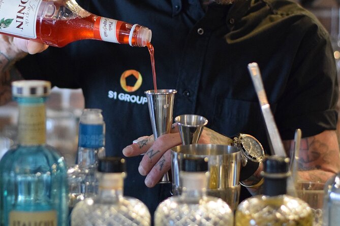 Professional Cocktail Masterclass - How the masterclass actually plays out (three cocktails, real explanations)