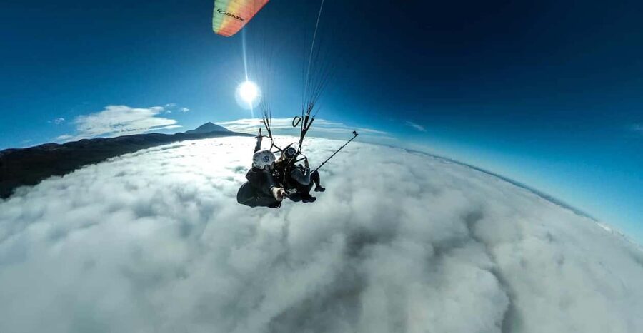 Puerto de la Cruz Tenerife: Teide Paragliding Flight - Meeting spot to takeoff day flow