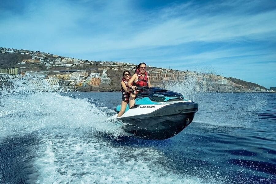 Ride the Atlantic Ocean - Who this Tenerife jet ski ride suits best