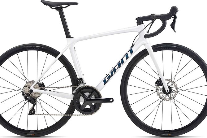 Road Cycling Tenerife - Los Gigantes Route - The bike setup: carbon options, pedals, and what’s included