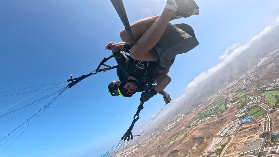 Santa Cruz de Tenerife: Acrobatic Paragliding Flight - What Makes Acrobatic Paragliding in Santa Cruz de Tenerife Feel Different