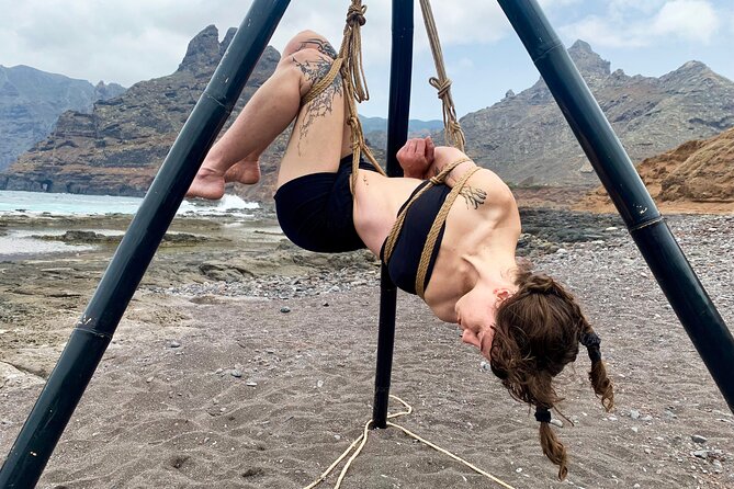 Shibari on the Beach - Meet Ben and Kat, and the kind of teaching you want for something this personal