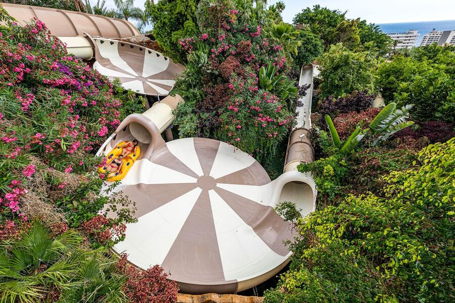 Siam Park Entry Tickets - Food planning: what you can expect and how to avoid spending surprises