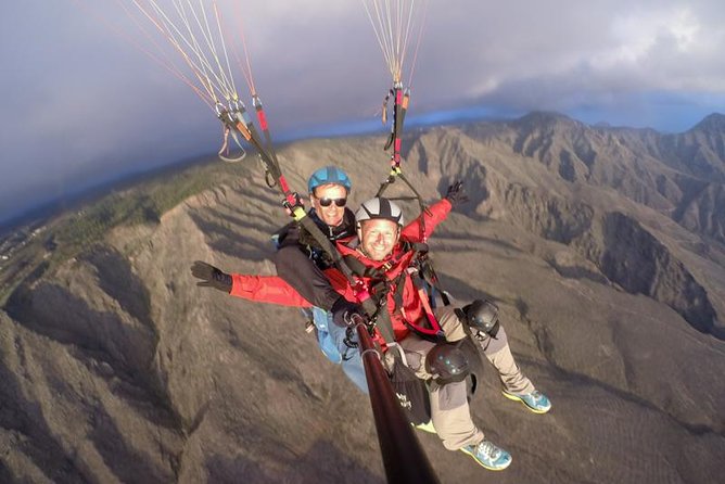 Tandem Paragliding Flight in South Tenerife - The Ride, the Pickup, and the Climb to Launch