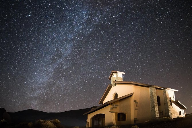 Teide by Night: Sunset & Stargazing with Telescopes Experience - Comfort and logistics: hotel pickup, air-conditioned buses, and one honest warning