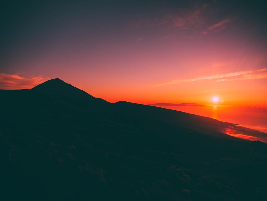 Teide: Guided Sunset & Stargazing Tour by Night with Dinner - Who should book this tour, and who should skip it
