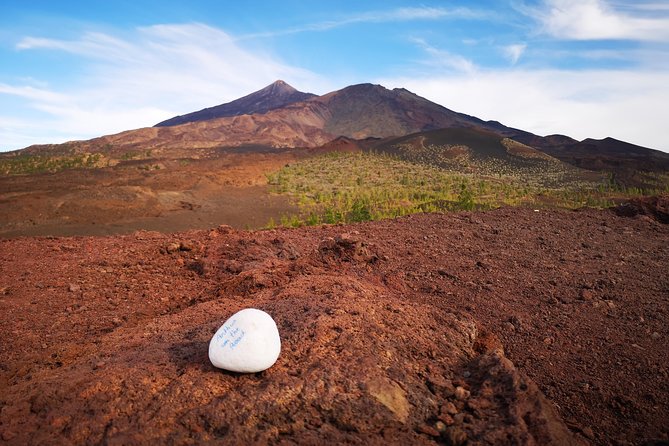 Teide National Park for smaller groups - Roques de García at Paradores Cañadas del Teide: the main event