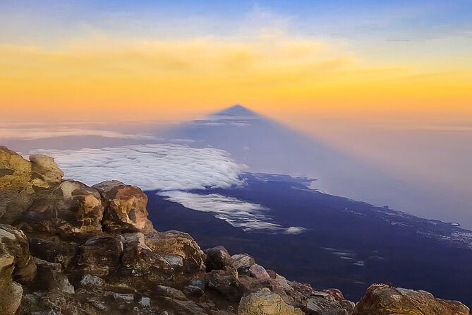 TEIDE NIGHT, Stargazing Bus Tour, Meal & Drinks included! - Getting there: pickup zones and a 4:00 pm start