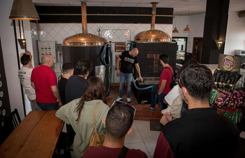 Tenerife : Brewery guided tour with tasting at TACOA Brewery - Beer garden time: the relaxed pace that makes craft tastings work