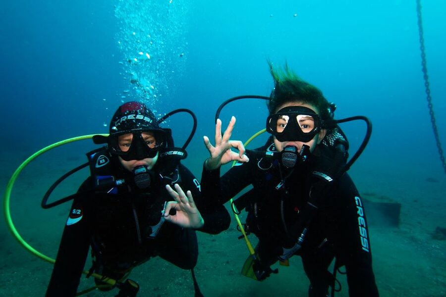 Tenerife: Discover Scuba Diving with Free Photos - First-time scuba training in Tenerife, with a safety-first rhythm