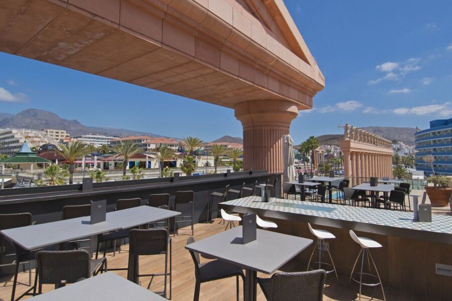 Tenerife: Hard Rock Cafe Set Menu Lunch or Dinner & Drink - The Drink: Included and Actually Useful for Value