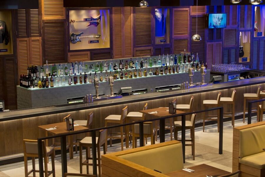 Tenerife: Hard Rock Cafe Set Menu Lunch or Dinner & Drink - Desserts: The Part That Can Tip You Over the Edge