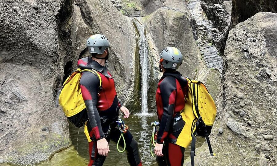 Tenerife: Los Carrizales Water Canyoning Tour - The long hike in: where your legs start paying for the fun