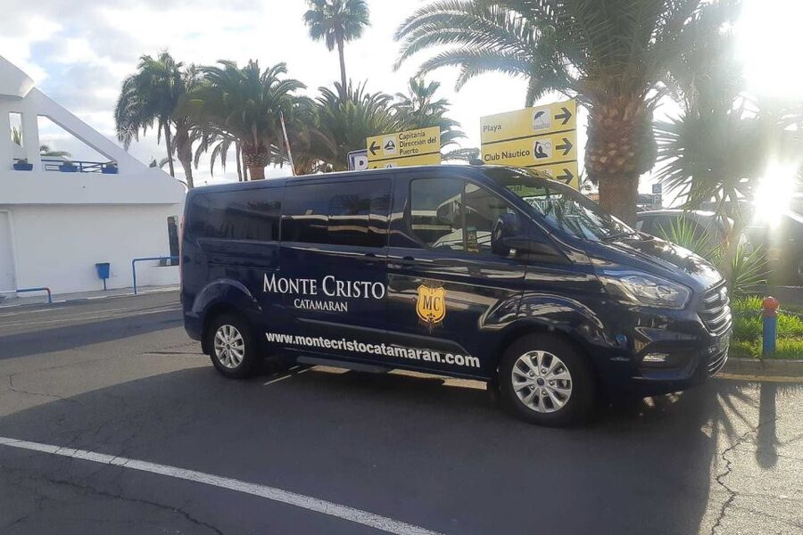Tenerife: Marine-Life Tour with Transfer, Buffet and Drinks - Swim and snorkel in the clear bay, plus what to bring
