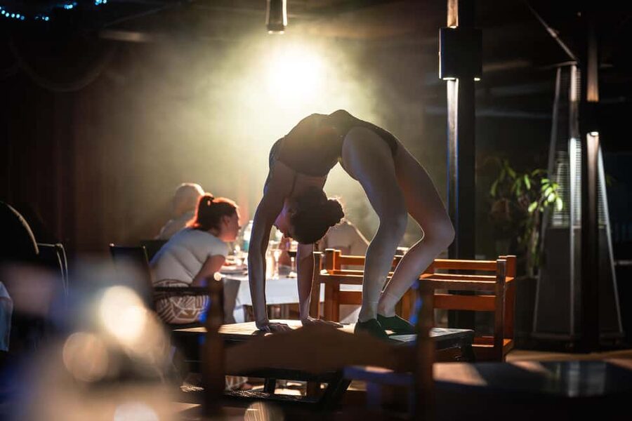 Tenerife : Musical show "the wild south" with dinner and transfer - Live Country Music, Dancing, and the Tribute Factor