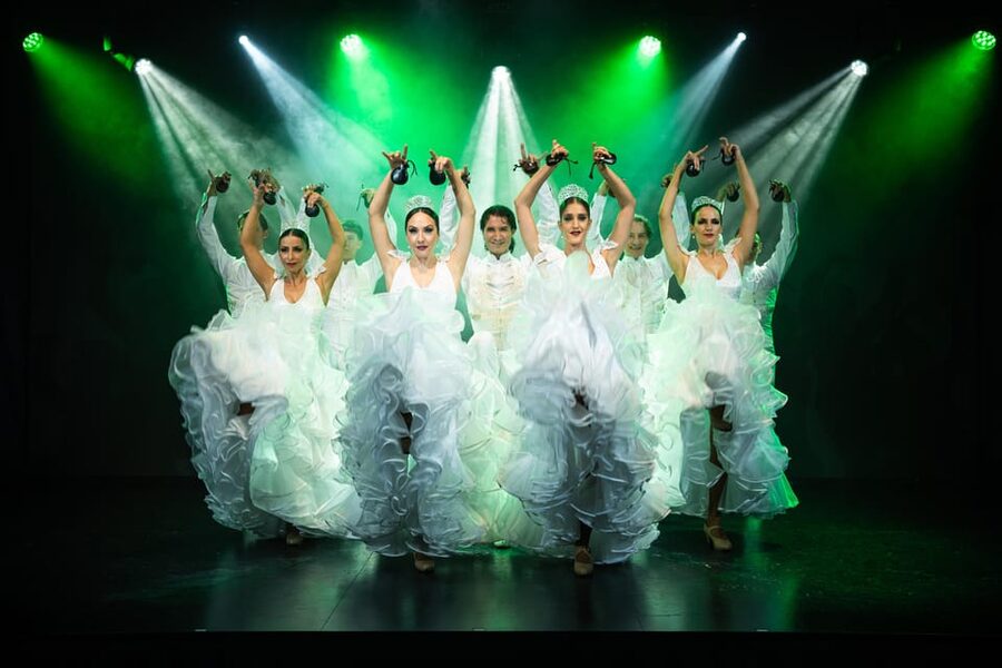 Tenerife : Olé Flamenco Show by Fran Chafino Ticket - Getting Oriented at GF Victoria, Las Olas Room (Before 9 pm)