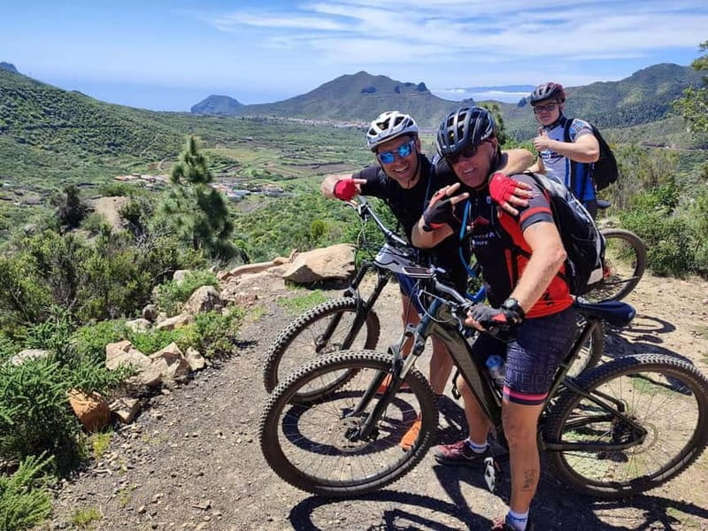 Tenerife: premium e-bike ride at Chineyro volcanic area - Chinyero Volcano Ride: Lava That Stopped Short and Terrain That Speaks
