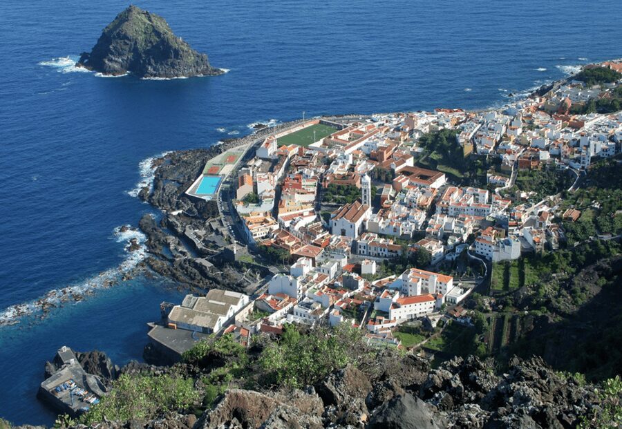 Tenerife: Private Day Tour of the Island with Hotel Pickup - Garachico, Los Gigantes, and Costa Adeje: Coast Views and Volcanic Drama