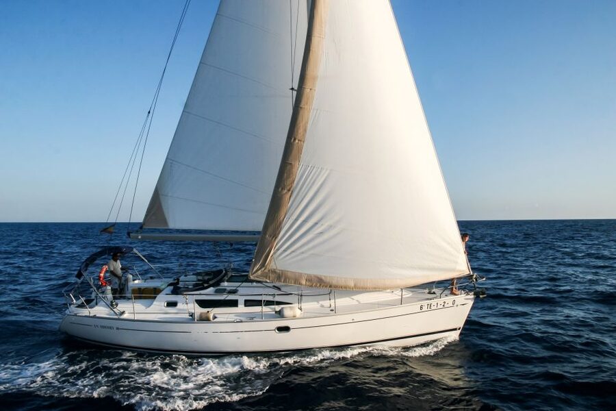 Tenerife: Sailboat Tour with Food and Snorkeling - Finding the Roulette at Puerto Colón Dock No 5