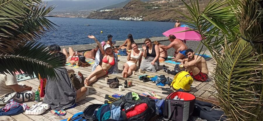 Tenerife : Snorkeling underwater with freediving Instructor - Gear Setup: Wetsuit, Fins, Mask Fit, and the Apnea Weight Belt