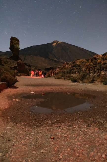 Tenerife: Stargazing Walk in Teide National Park - Who leads it: astrophysicist plus certified official guide