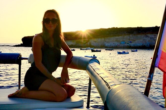 Tenerife Sunset Catamaran tour with transfer - Food and Drinks included. - A 4:00 pm Catamaran at Dusk, built for wildlife